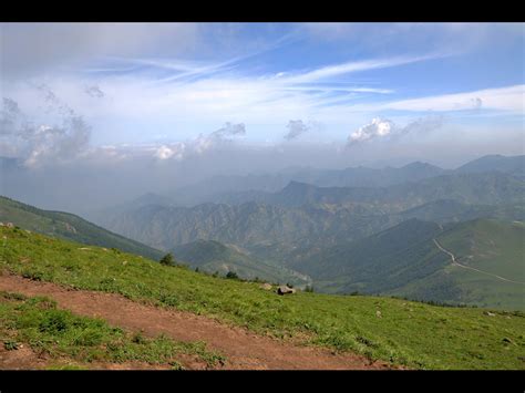 北京到靈山怎麼走？靈山，又名光明山，位于中國山東省青島市萊西市，是一座佛教名山。這條路徑不僅是一段地理上的旅程，更是心靈探索的一次冒險。